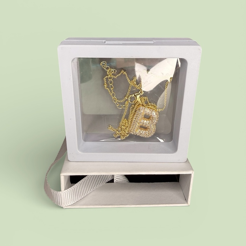 Gold Initial Pendant Necklace